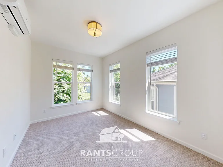 1653 Starlight Ln SW — Photo 39