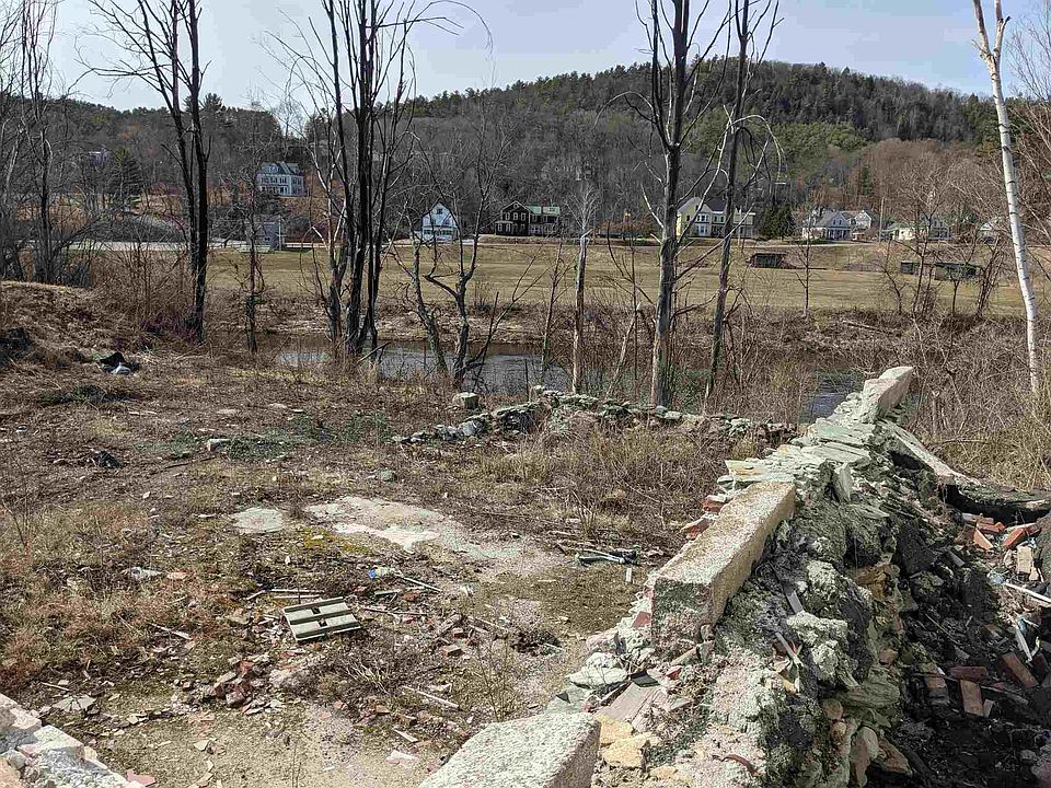 2nd image of 54 S Main St