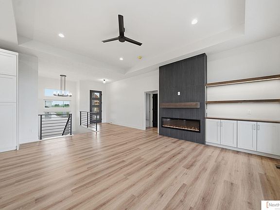 3rd image of 8921 Dragonfly Ln
