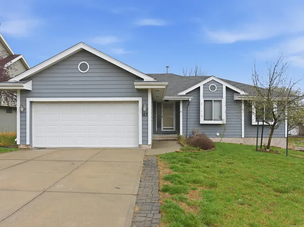 123 Woodbury Cir, Council Bluffs, IA 51503