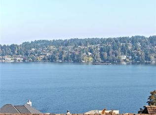 3911 NE 157th Pl, Lake Forest Park, WA 98155