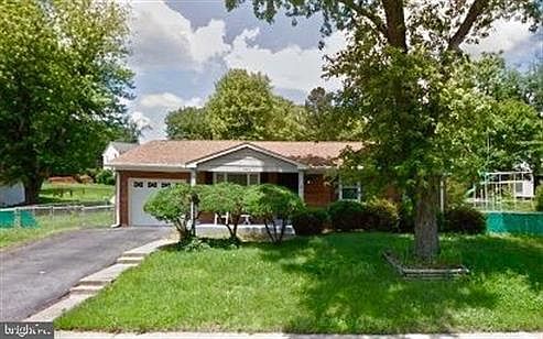 1st image of 4425 Hendricks Dr