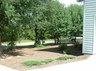 118 NW 29th St, Oak Island, NC 28465