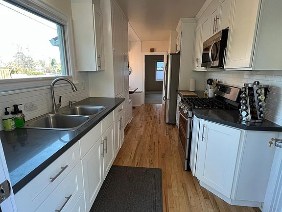 5th image of 509 Buena Vista Ave
