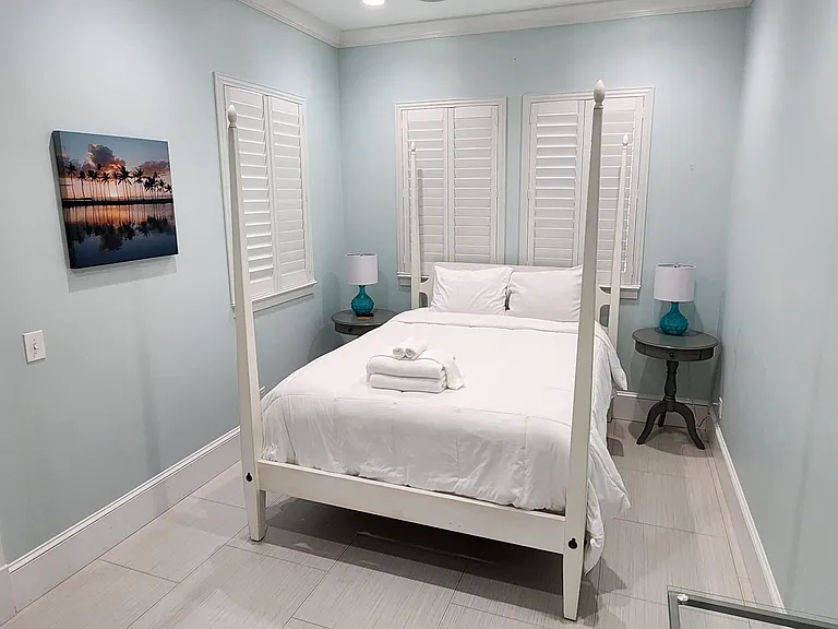 1066 SE Saint Lucie Blvd — Photo 24