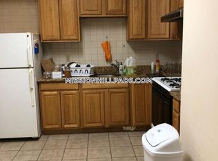 9 Shepherd Ave #2, Boston, MA 02115