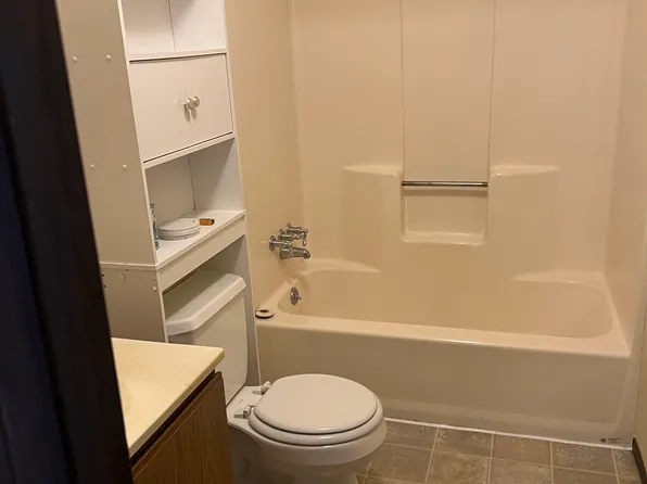 1302 Leatherwood Dr #D, Clarion, PA 16214