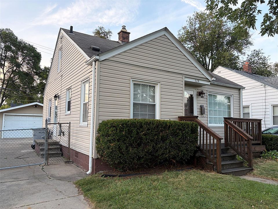 1st image of 524 Manatee Ave