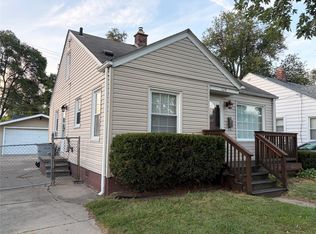 524 Manatee Ave, Hazel Park, MI 48030