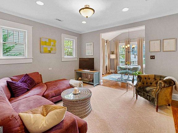 3rd image of 1677 Neely Ave