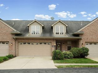 2010 Bandek Ln, Lawrence, PA 15055
