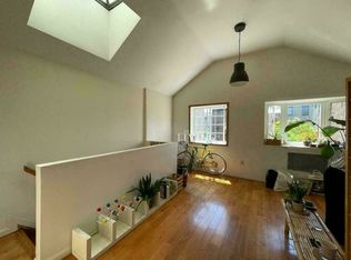 539 Monroe St #3, Brooklyn, NY 11221