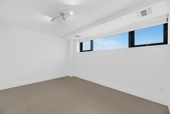 Rented by Home by Choice LLC | media 9