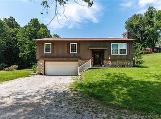 1191 Driftwood Dr NE, Corydon, IN 47112