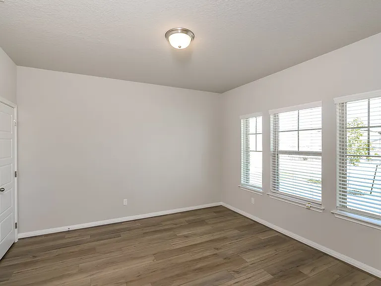 304 Shelton Pass — Photo 15