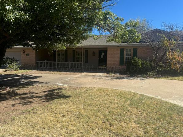 801 Skyline Dr, Borger, TX 79007