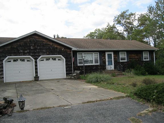 3rd image of 2131 Brightwood Dr