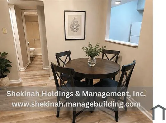2 bed, 952 sqft, $1,319 — Photo 2
