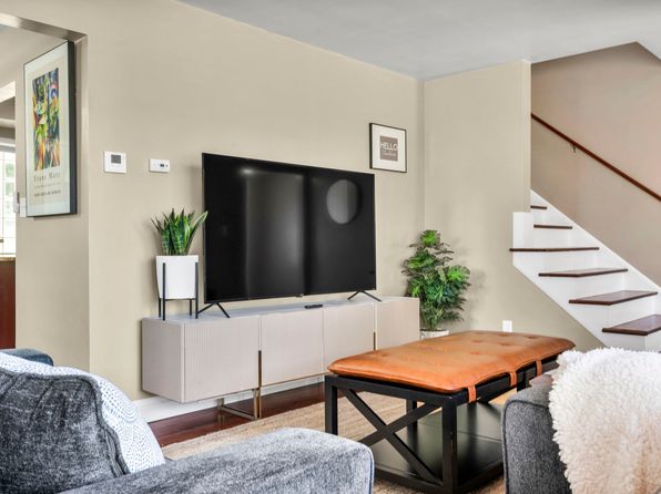 (undisclosed Address)