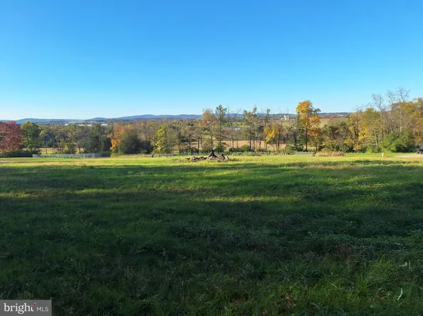 210 Nell Rd, East Berlin, PA 17316