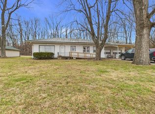 6516 E Woodsmall Dr, Terre Haute, IN 47802