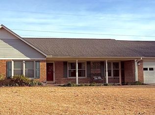 2216 Carleton Dr SW, Decatur, AL 35603