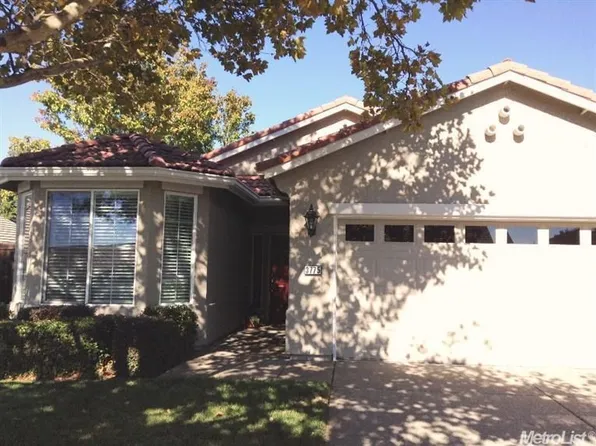 3775 Coldwater Dr, Rocklin, CA 95765