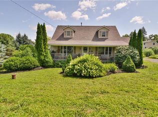 8048 Plainville Rd, Baldwinsville, NY 13027