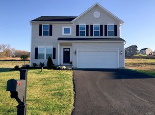 1936 N Ridge Dr, Chittenango, NY 13037