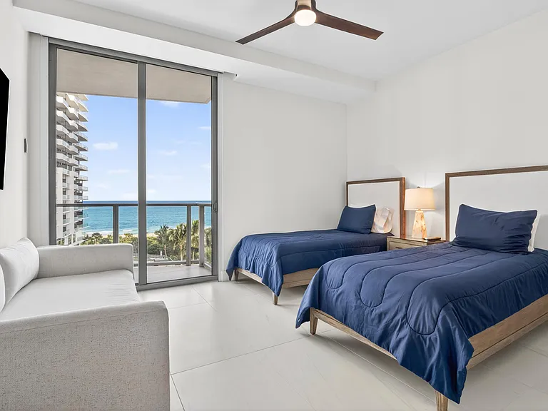 3100 N Ocean Dr #804-P — Photo 28