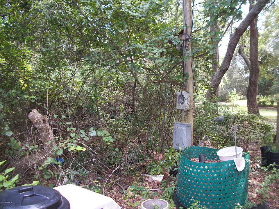 2nd image of 181 Lakeview Dr