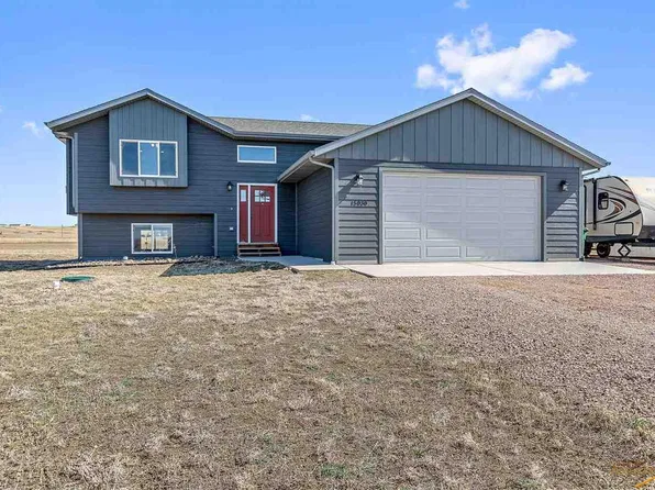 15030 Cody Ln, Box Elder, SD 57719