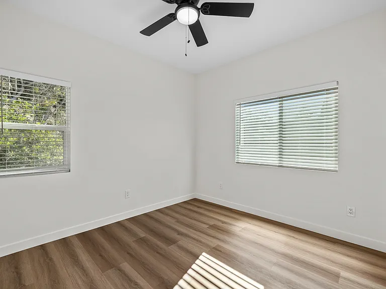 5966 Baja Dr — Photo 11