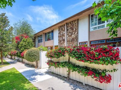 5215 Sepulveda Blvd UNIT 8B, Culver City, CA, 90230