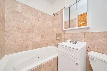 Rented by Living New York