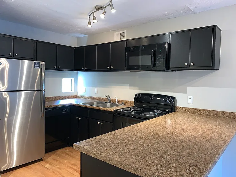 The Hammond Apartments — Photo 72