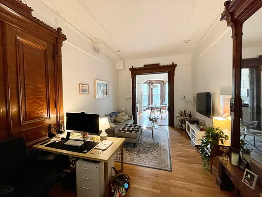 Rented by Massada Home Sales Inc | media 6