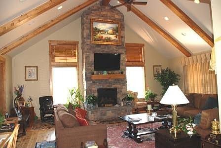 2nd image of 48 Scott Dr