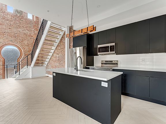 4th image of 1705 N 7th St #22A