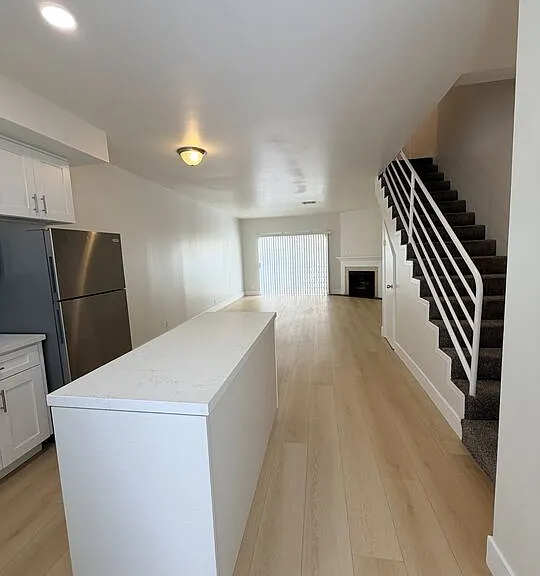 11738 Mayfield Ave #109 — Photo 8