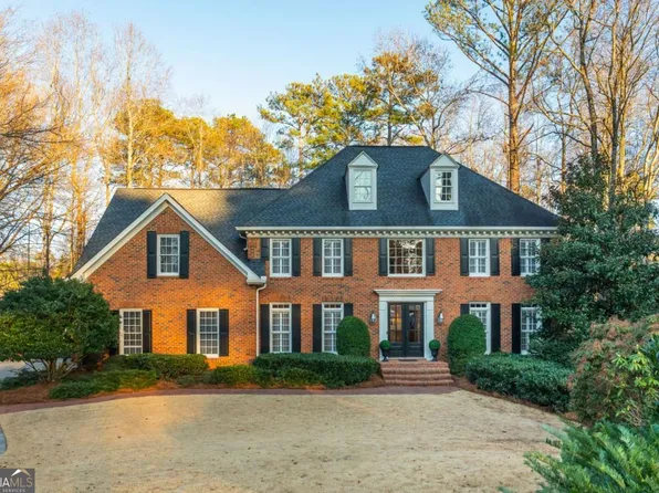 9365 Bluffwind Chase, Roswell, GA 30076