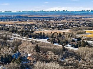 237 E Escarpment Dr, Rocky View County, AB T3Z3M8