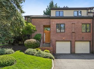 1 Stepping Rdg #1, North Caldwell Boro, NJ 07006