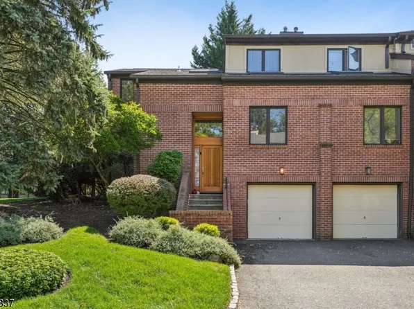 1 Stepping Rdg #1, North Caldwell Boro, NJ 07006