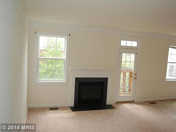 4th image of 13537 Davinci Ln #76