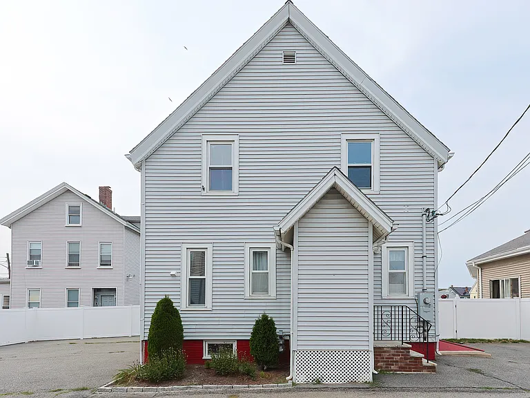 8 Tacoma St — Photo 1