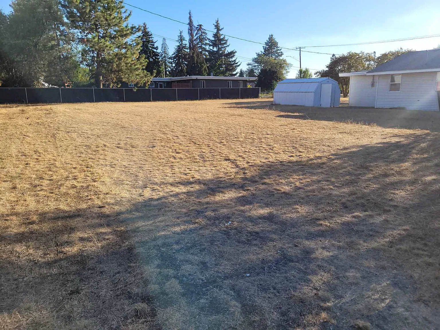 613 S Lundstrom St — Photo 4