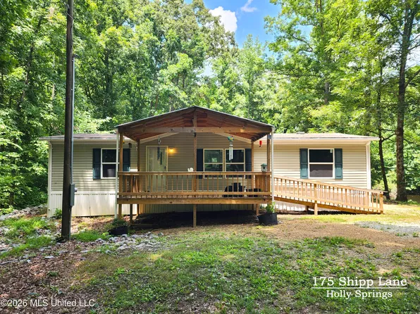 175 Shipp Ln, Holly Springs, MS 38635