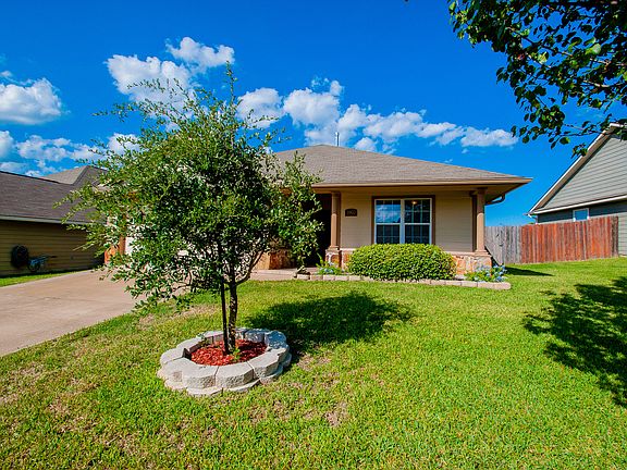 2nd image of 3903 Tranquil Path Dr