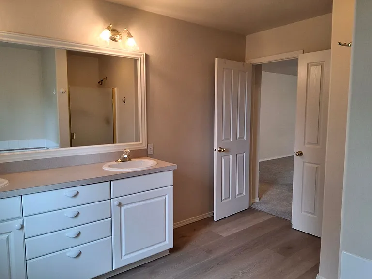 5423 Cape Seville Dr — Photo 14